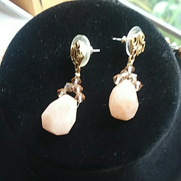 Artisan: B. Aston Natural Stone Necklace/Earrings - Picture 2 of 7